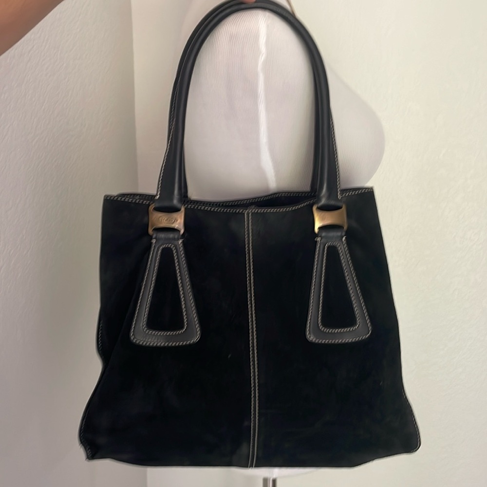 TOD’S leather purse 👜